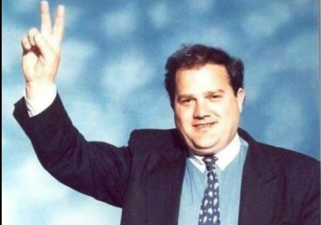 AZEM HAJDARI SIMBOL I RINISë DHE DEMOKRACISë SHQIPTARE