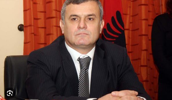 KOSOVA SHTET I PAVARUR